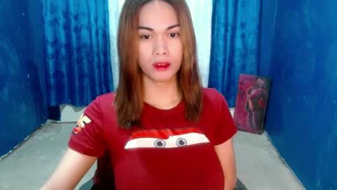 Snapshot of sweet_like_angel143 chatting on 07.04.26 angie online show from 07.04.26
