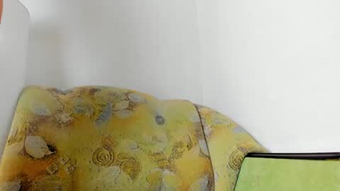 Snapshot of sweet_lil_thing chatting on 06.23.26 Jen online show from 06.23.26