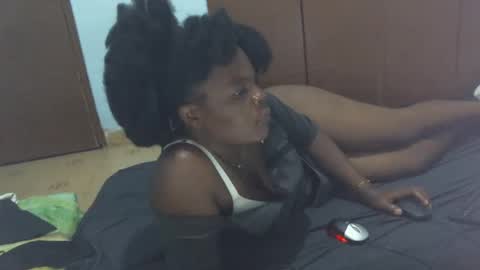 sweet_lilianah online show from 01.17.25