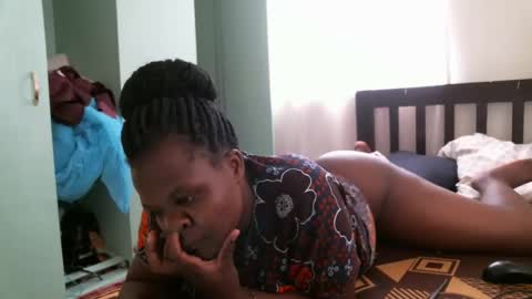 sweet_lilianah online show from 02.20.25