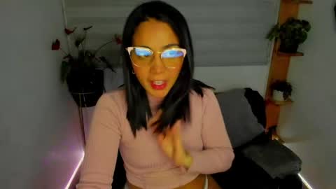 Lina online show from 02.28.26