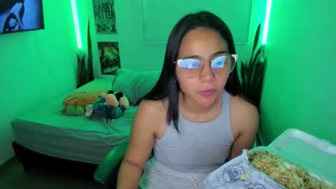 Lina online show from 03.22.26