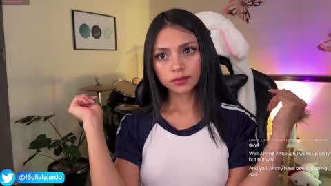 Snapshot of sweet_littleee chatting on 01.22.25 free            private online show from 01.22.25