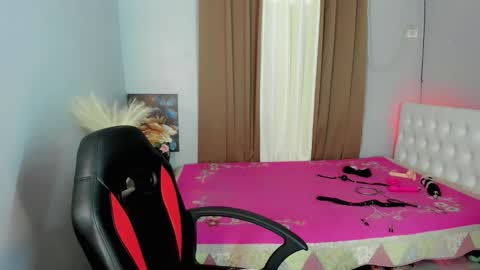 sweet_marie21 online show from 04.29.26