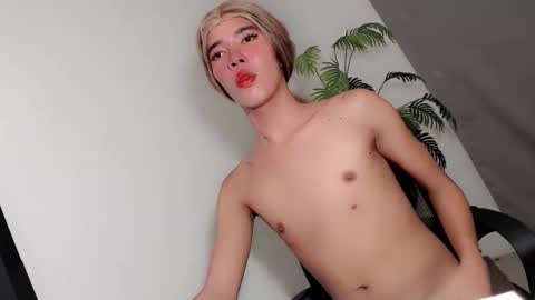 sweet_melody69 online show from 04.18.26