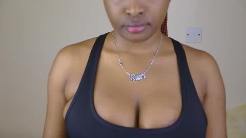 Snapshot of sweet_miah12 chatting on 03.18.26 Queen debby online show from 03.18.26