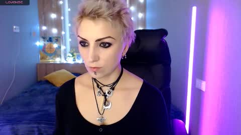 sweet_n_strong online show from 12.02.25