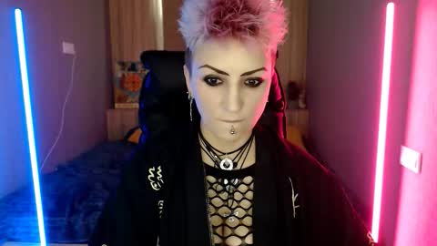 sweet_n_strong online show from 01.08.26