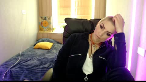 Snapshot of sweet_n_strong chatting on 05.14.26 sweet_n_strong online show from 05.14.26
