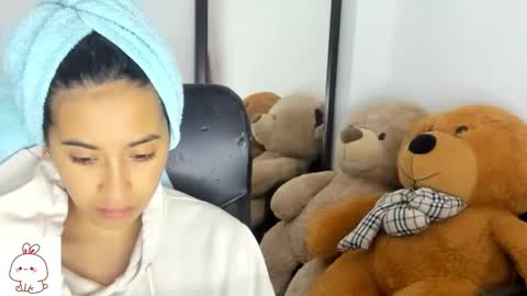 Snapshot of sweet_nhaomy chatting on 09.15.25 Nhaomy online show from 09.15.25