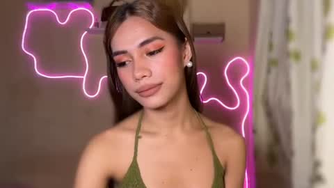 sweet_nikki03 online show from 09.25.25