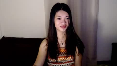 sweet_nylia online show from 08.06.26