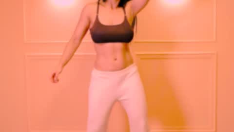 Snapshot of sweet_of_venus chatting on 09.30.25 My name is Catalina. Please say hello I like to chat with you. If you have requests please use tip online show from 09.30.25