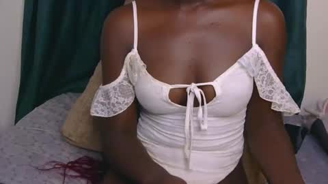 Snapshot of sweet_peachiee chatting on 03.16.26 sweet peachy online show from 03.16.26