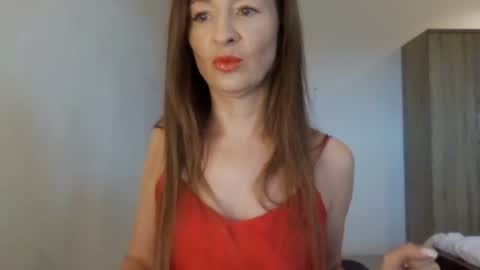 Snapshot of sweet_poeme chatting on 07.20.26 sweet_poeme online show from 07.20.26