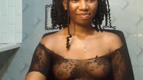 Snapshot of sweet_puna chatting on 02.09.25 Nancy online show from 02.09.25