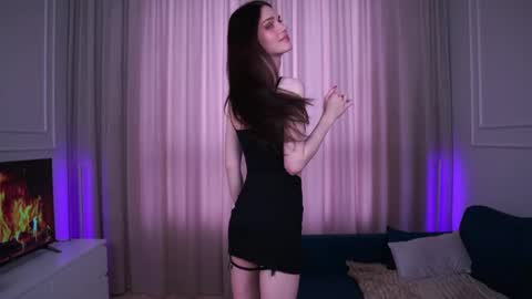 Vanessa online show from 03.10.25