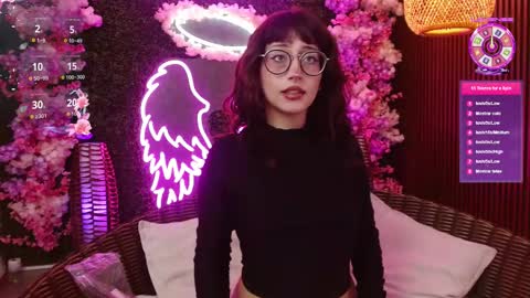 Snapshot of sweet_roxanee chatting on 01.06.26 Roxanee online show from 01.06.26