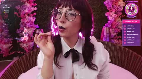 Snapshot of sweet_roxanee chatting on 01.09.26 Roxanee online show from 01.09.26