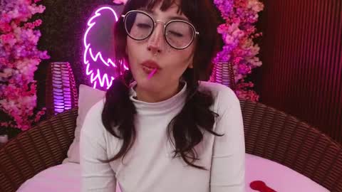 Snapshot of sweet_roxanee chatting on 01.10.26 Roxanee online show from 01.10.26