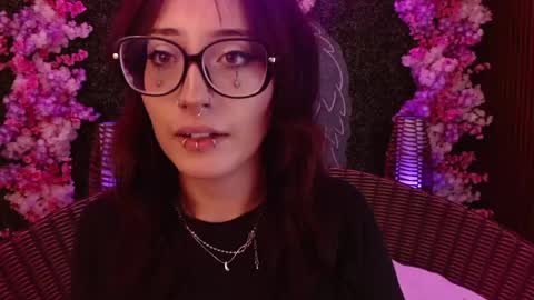 Roxanee online show from 05.07.26
