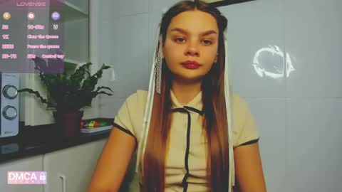 Snapshot of sweet_sabriina chatting on 06.08.26 Sabina online show from 06.08.26