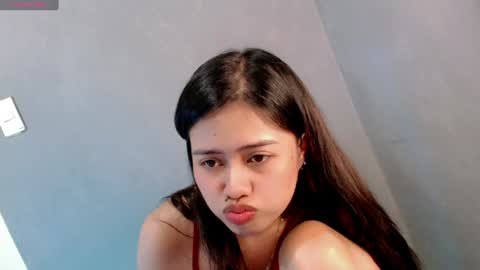 Snapshot of sweet_sirenxx chatting on 01.06.25 Leah online show from 01.06.25