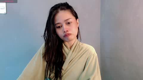 Snapshot of sweet_sirenxx chatting on 01.07.25 Leah online show from 01.07.25