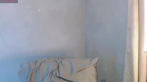 Snapshot of sweet_sirenxx chatting on 02.18.25 Leah online show from 02.18.25