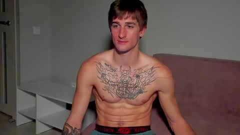 Snapshot of sweet_smith8 chatting on 12.25.24 sweet_smith8 online show from 12.25.24