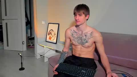 Snapshot of sweet_smith8 chatting on 02.28.25 sweet_smith8 online show from 02.28.25