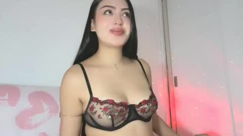 Snapshot of sweet_sophie_7 chatting on 04.09.26 sweet_sophie_7 online show from 04.09.26