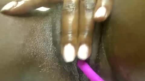 Nina online show from 01.24.25