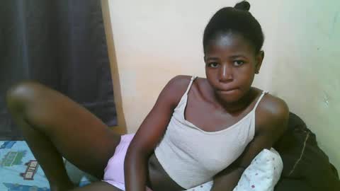 Snapshot of sweet_tattiana chatting on 06.25.26 Tatty online show from 06.25.26