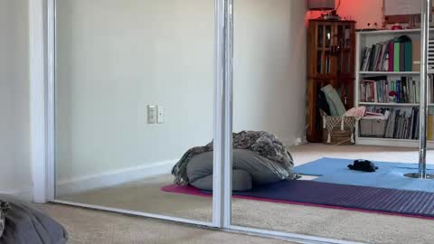 Snapshot of sweet_truffle chatting on 03.12.26 Heidi Brenner - Please check bio for schedule FAQ online show from 03.12.26