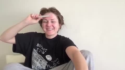 Snapshot of sweet_truffle chatting on 06.19.26 Heidi Brenner - Please check bio for schedule FAQ online show from 06.19.26