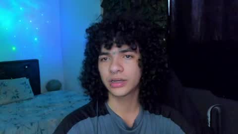 Snapshot of sweet_vond chatting on 05.04.26 Steven independent model online show from 05.04.26
