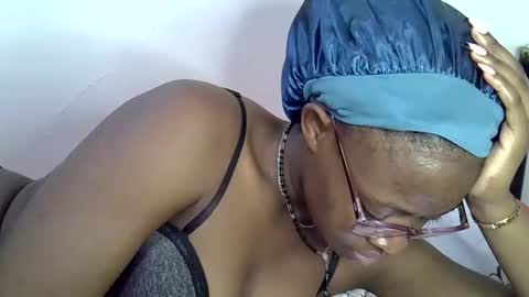 sweet_zarah online show from 05.03.26