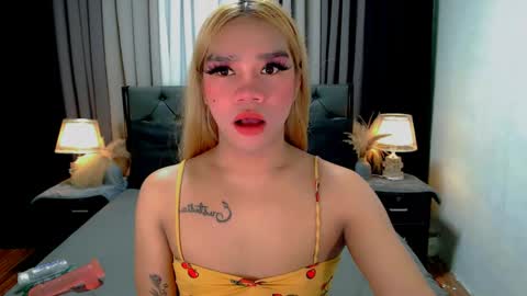 bea takashi  online show from 04.25.26