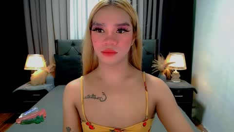 bea takashi  online show from 05.02.26