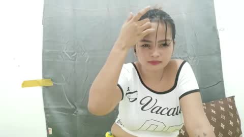 Snapshot of sweetasianforu chatting on 10.04.25 sweetasianforu online show from 10.04.25