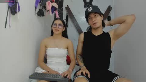 Snapshot of sweetauracouple chatting on 07.19.26 sweetauracouple online show from 07.19.26