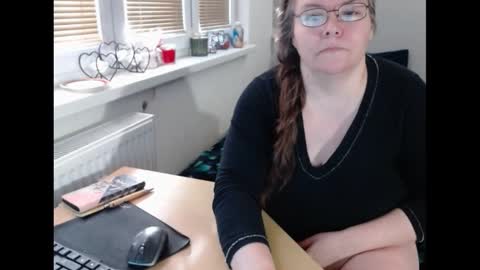 Sweetboobs85h online show from 02.04.25