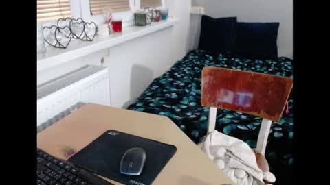 Sweetboobs85h online show from 02.17.25