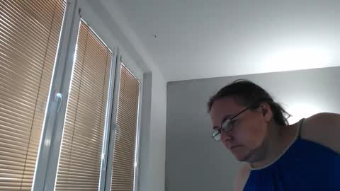 Sweetboobs85h online show from 10.16.25