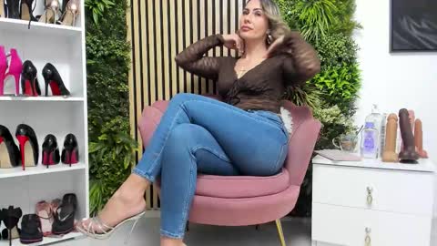 Snapshot of sweetcherry30_ chatting on 01.13.26 Cherry online show from 01.13.26