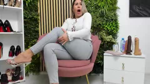 Snapshot of sweetcherry30_ chatting on 01.16.26 Cherry online show from 01.16.26