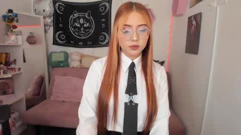 Vernica Help me to reach 80 likes thank you online show from 04.25.26