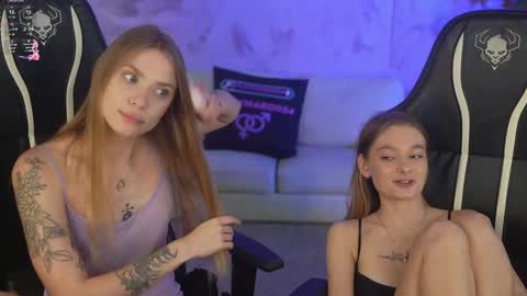 Snapshot of sweetdesiree_ chatting on 11.13.25 Amelia online show from 11.13.25