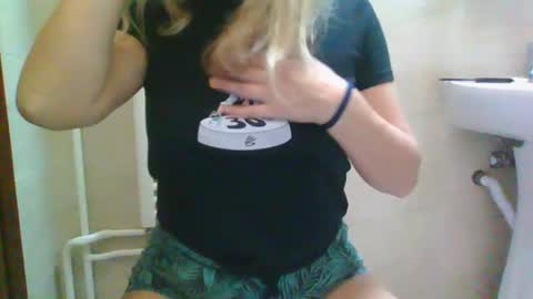 Sweet Dyzy online show from 02.16.25